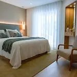 Luxury Garden House - Golf & Tennis Court & Pools