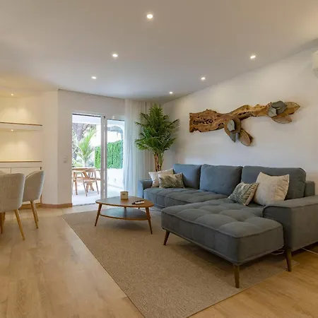 Luxury Garden House - Golf & Tennis Court & Pools Appartement Albufeira